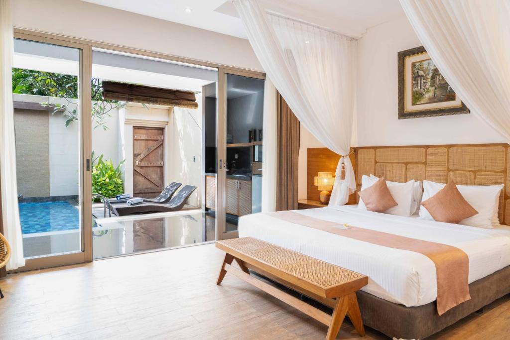 Lasanti Villas Seminyak Lasanti Villas Seminyak