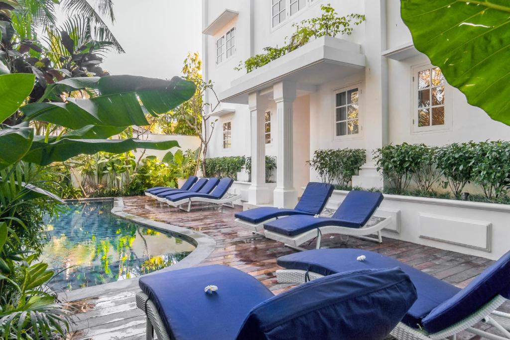 Umalas Suites