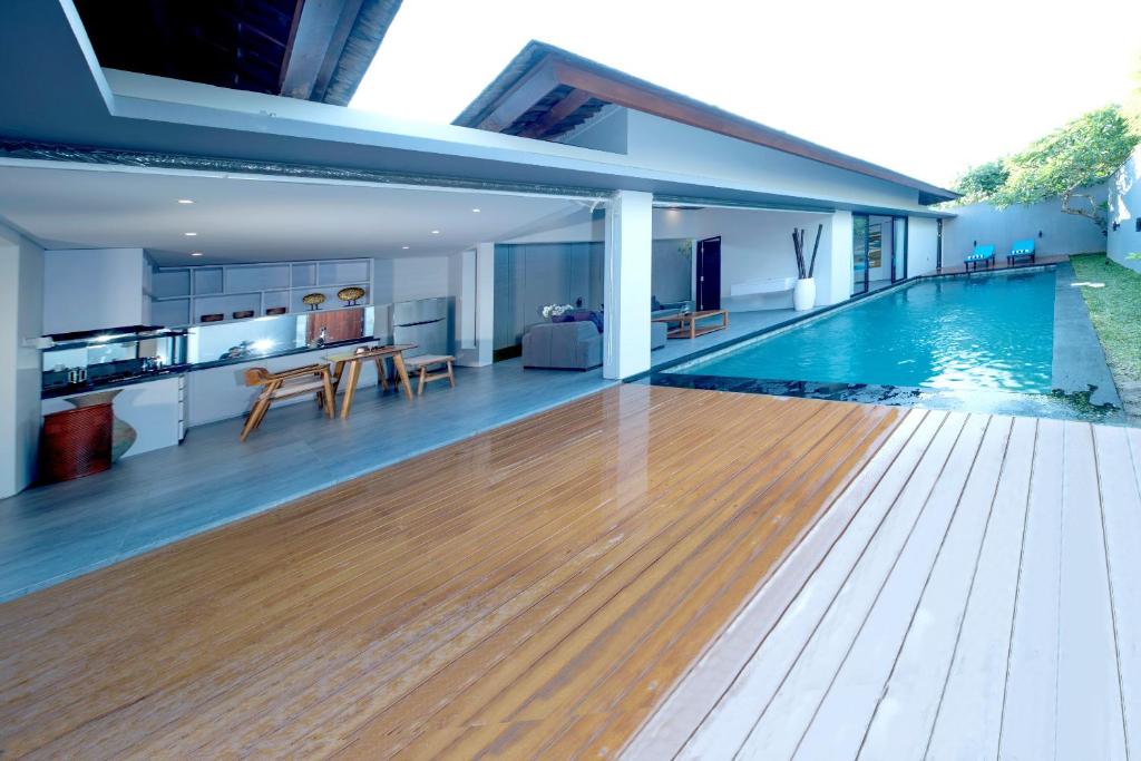 Villa DeDayuh Seminyak Villa DeDayuh Seminyak