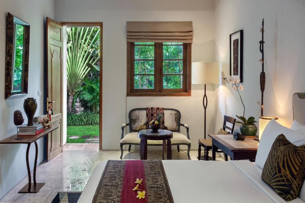 Room & Vespa 3 - Relaxing Stay Center Seminyak Room & Vespa 3 - Relaxing Stay Center Seminyak
