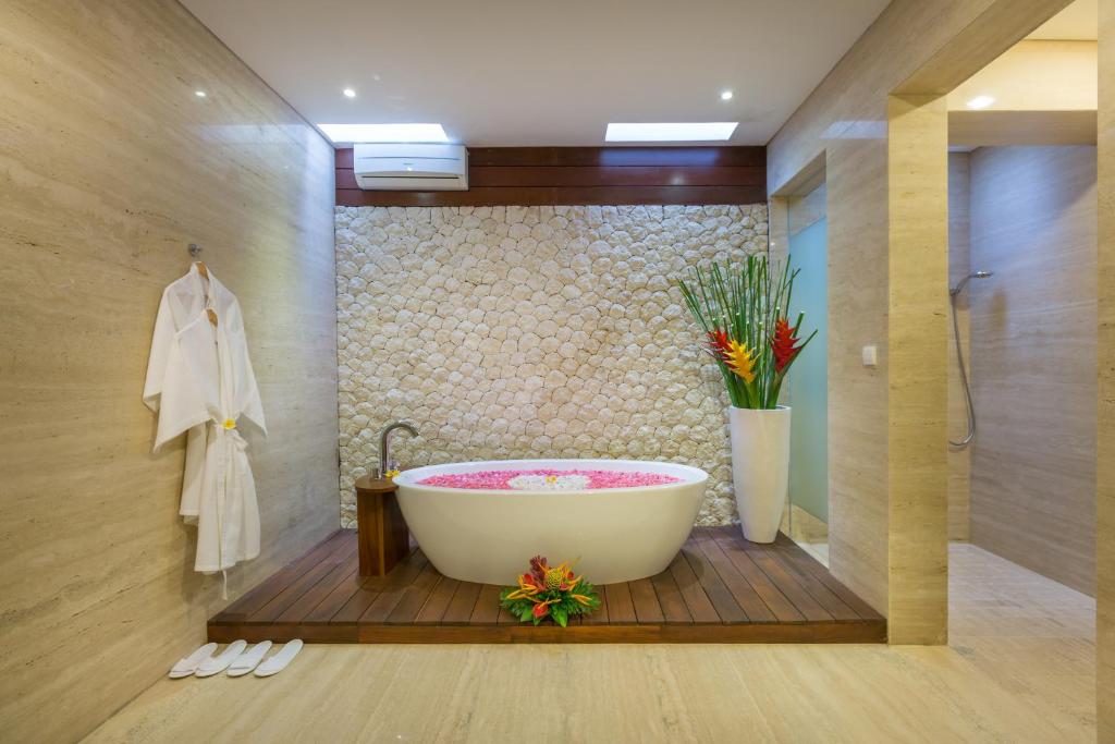 Entrada Seminyak Villa By Nagisa Bali Entrada Seminyak Villa By Nagisa Bali