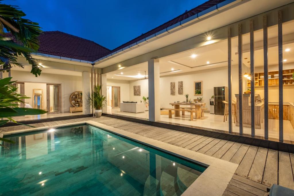 ☆ Villa Larissa ☆ Seminyak 2BR Pool Kuta Petitenget ☆ Villa Larissa ☆ Seminyak 2BR Pool Kuta Petitenget