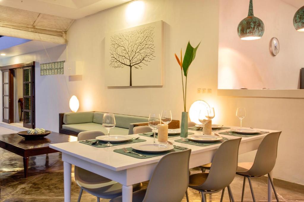 Villa EMMA | heart of Seminyak | 350m Beach Villa EMMA | heart of Seminyak | 350m Beach