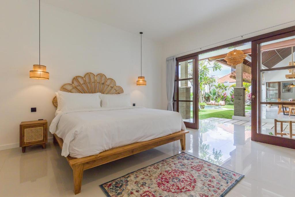 Charming 3 Bedrooms Villa Beach Walking Distance Charming 3 Bedrooms Villa Beach Walking Distance