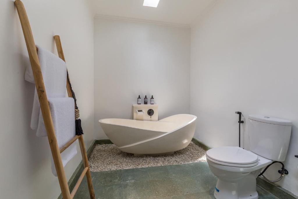 Charming 3 Bedrooms Villa Beach Walking Distance Charming 3 Bedrooms Villa Beach Walking Distance