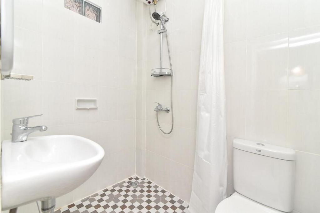 RedDoorz Plus near Jalan Imam Bonjol Denpasar RedDoorz Plus near Jalan Imam Bonjol Denpasar