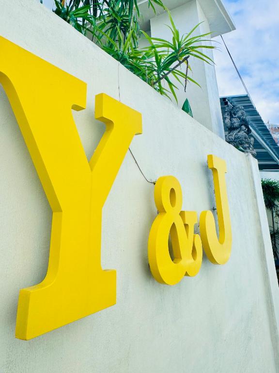 Y&J Y&J