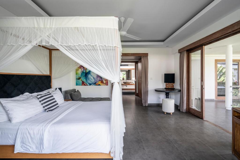 Villa Alopa 1