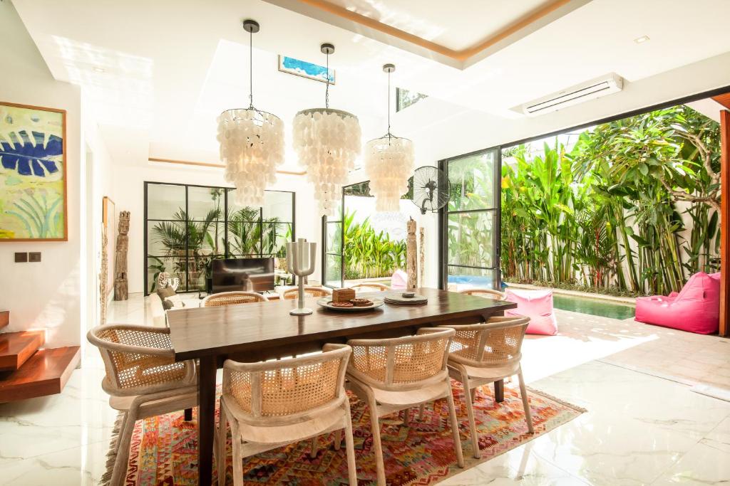 Luxury Villa Devina I Seminyak I Yoga & Gym Luxury Villa Devina I Seminyak I Yoga & Gym