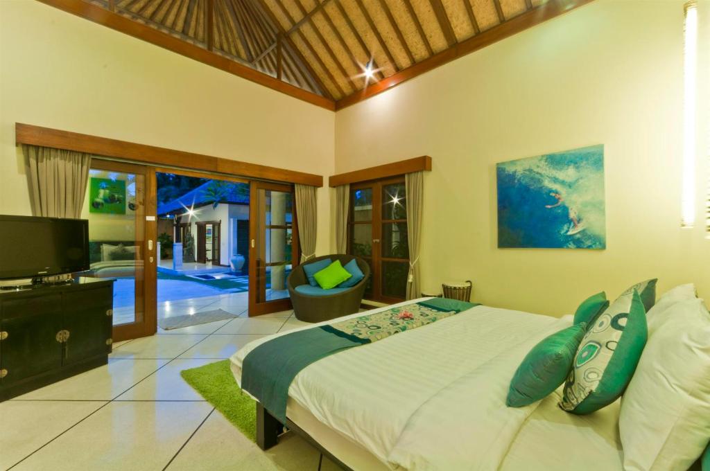 Villa Mango - 3 Bedroom Villa in Seminyak Villa Mango - 3 Bedroom Villa in Seminyak