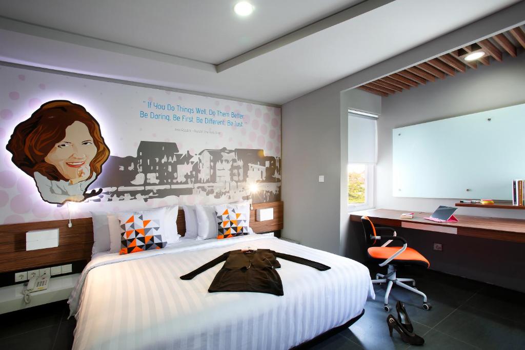 Berry Biz Hotel Sunset Road