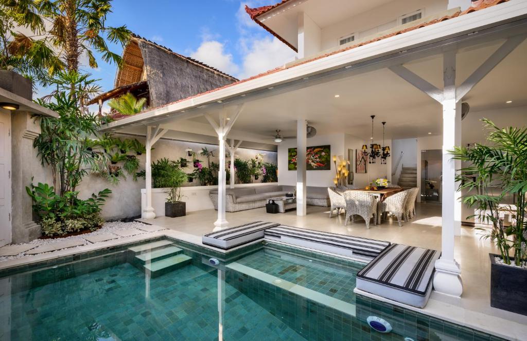 Villa Ozamiz Seminyak Villa Ozamiz Seminyak
