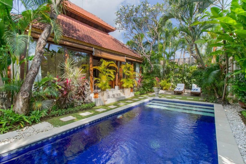 Heart Of Seminyak, 2br, Sleeps 4, Walk To Bintang Heart Of Seminyak, 2br, Sleeps 4, Walk To Bintang