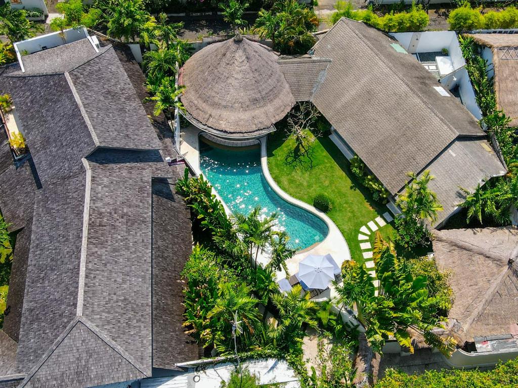 Villa Damai Kecil Seminyak by Adam Jyota Management Villa Damai Kecil Seminyak by Adam Jyota Management