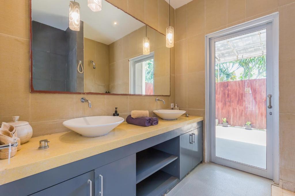 Cosy 3 BR villa with private pool in Seminyak Cosy 3 BR villa with private pool in Seminyak