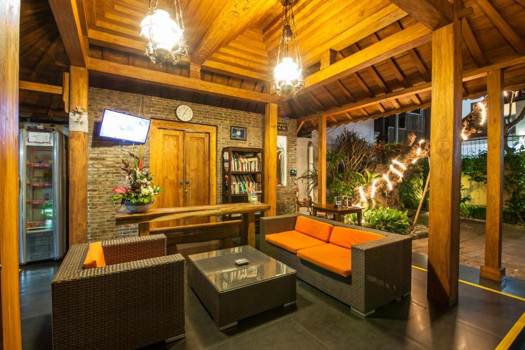 2-Bedroom Garden Legian Villa, 5min Walk to Double Six Beach 2-Bedroom Garden Legian Villa, 5min Walk to Double Six Beach