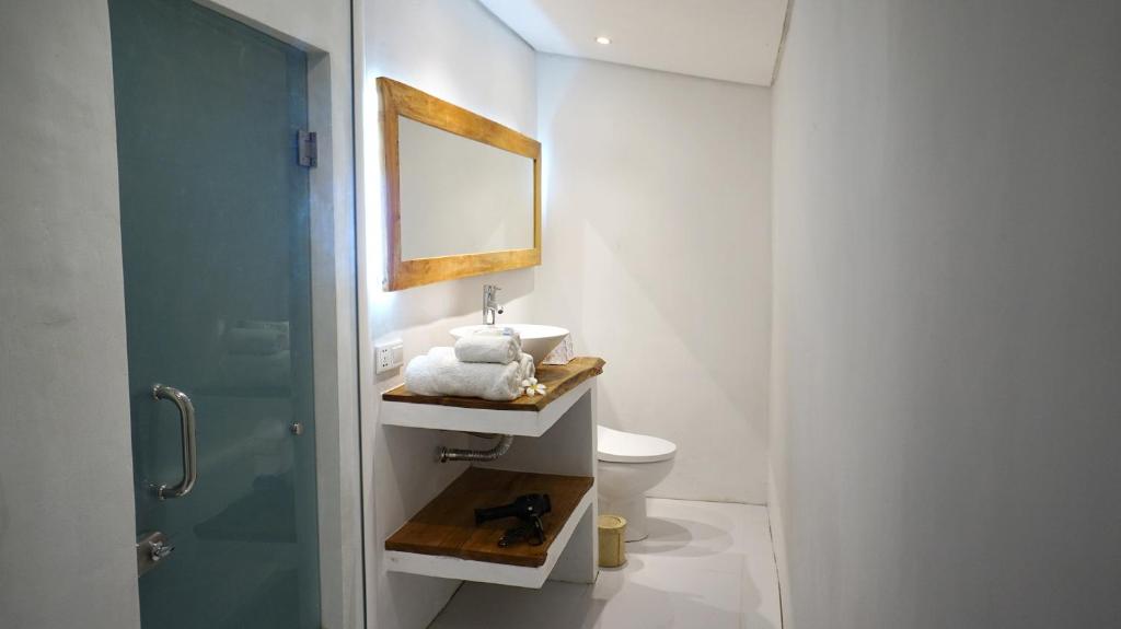 PROMO! Private Vacation Rentals Villa, 2 Pools,4 Bedrooms,4 Bathrooms, Bali Seminyak PROMO! Private Vacation Rentals Villa, 2 Pools,4 Bedrooms,4 Bathrooms, Bali Seminyak