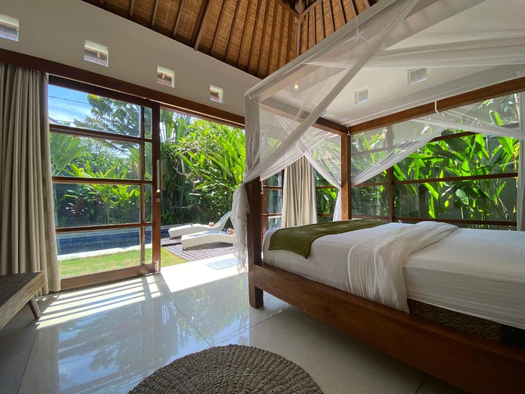 Spacious Villa in Petitenget Top Location