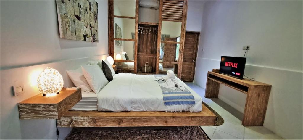 Tropical 2br private pool Villa in central Seminyak Tropical 2br private pool Villa in central Seminyak