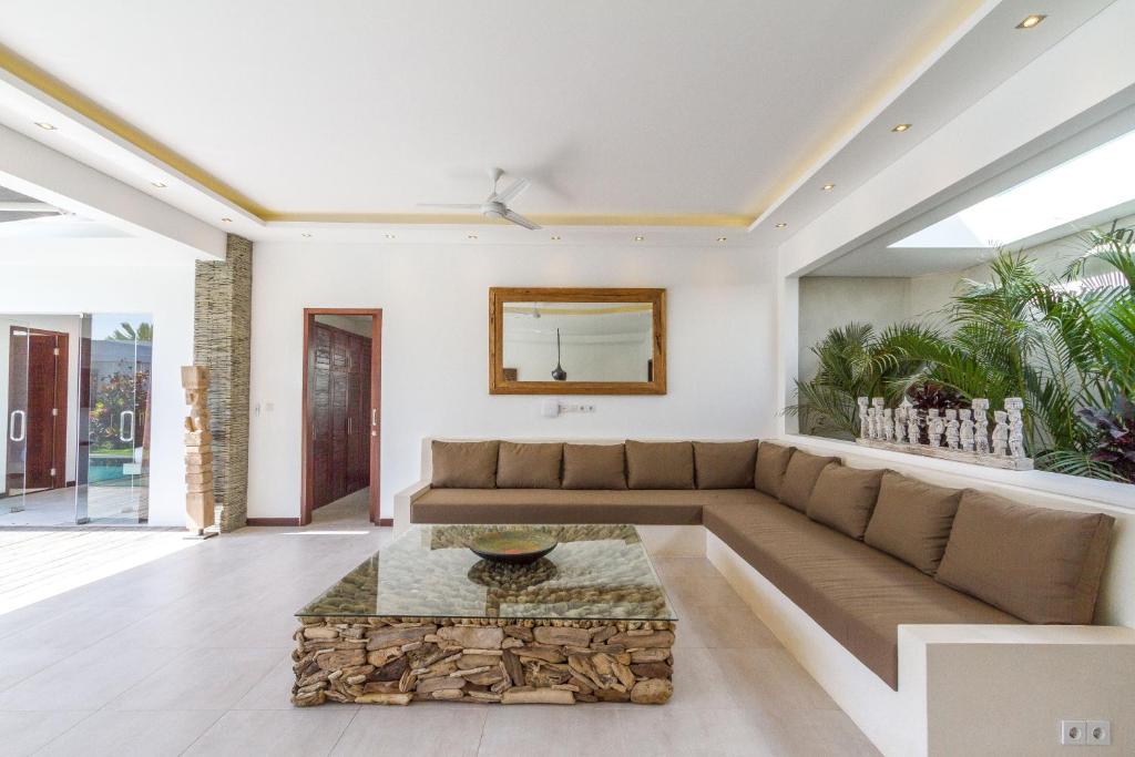 Villa Nala - Amazing 3-Bedroom in Seminyak Villa Nala - Amazing 3-Bedroom in Seminyak