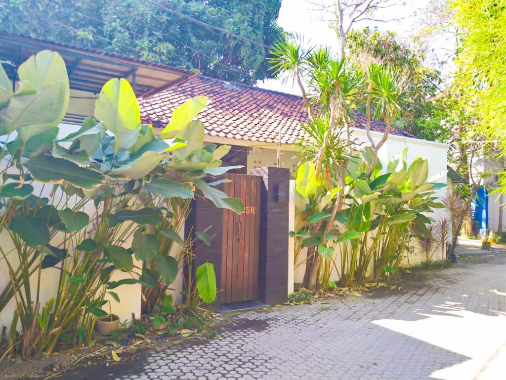 Salt Hideaway - 2 BR apartment, central Seminyak Salt Hideaway - 2 BR apartment, central Seminyak