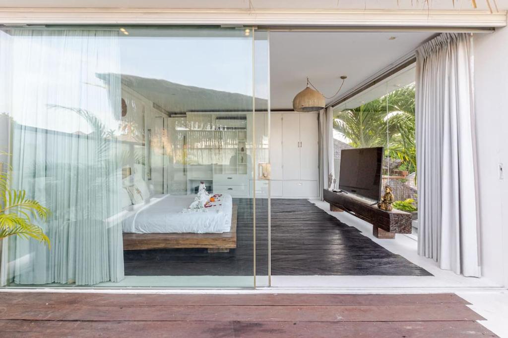 Salty Villa