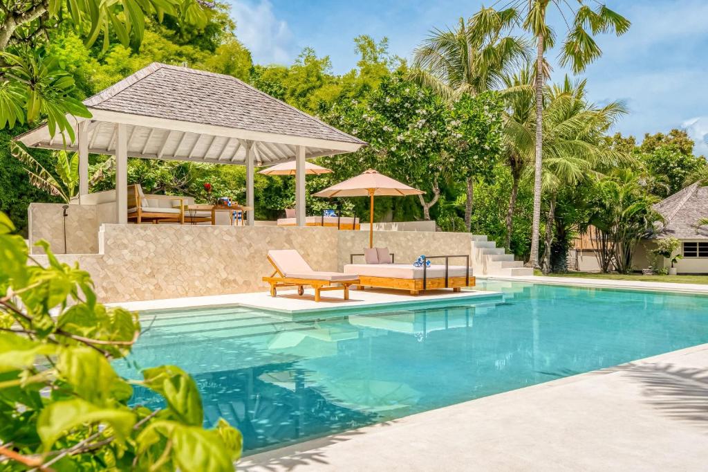 Villa Venice - 2000m2 Garden right behind beach