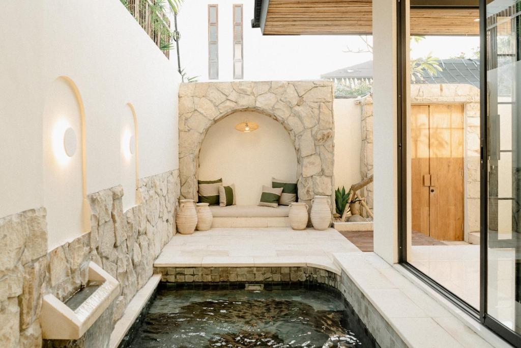 VILLA HAWILA 2BR OBEROI SEMINYAK PRIME LOCATION!!! NO FLOODs VILLA HAWILA 2BR OBEROI SEMINYAK PRIME LOCATION!!! NO FLOODs