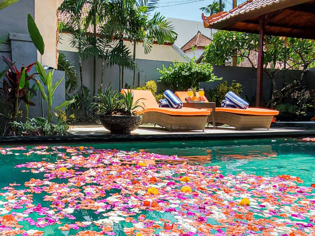 AmaLuna III Villa in Seminyak AmaLuna III Villa in Seminyak