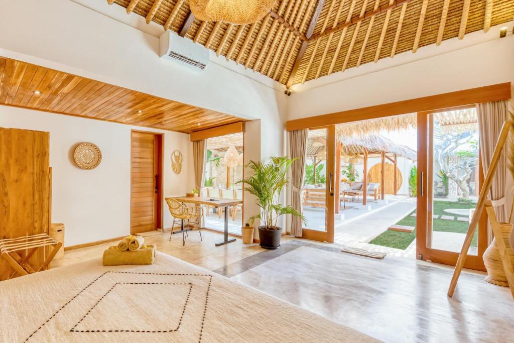 Villa Miami - New Luxury 7BDR Prime Location Villa Miami - New Luxury 7BDR Prime Location