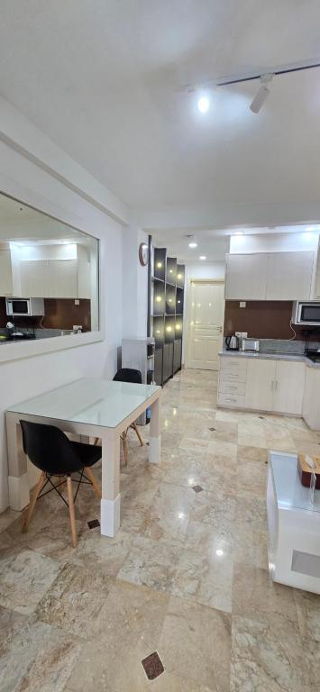 The Palmana Tropical Courtyard Jayakarta Residence 12 The Palmana Tropical Courtyard Jayakarta Residence 12