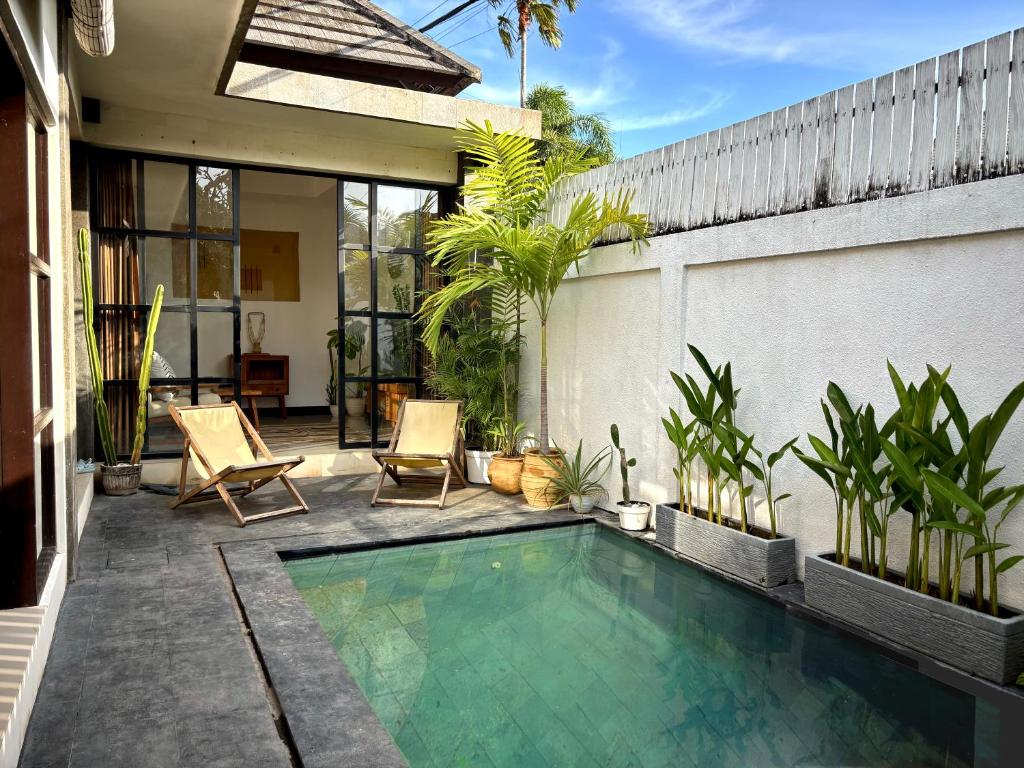 Villa Omarama Seminyak Beach Villa Omarama Seminyak Beach
