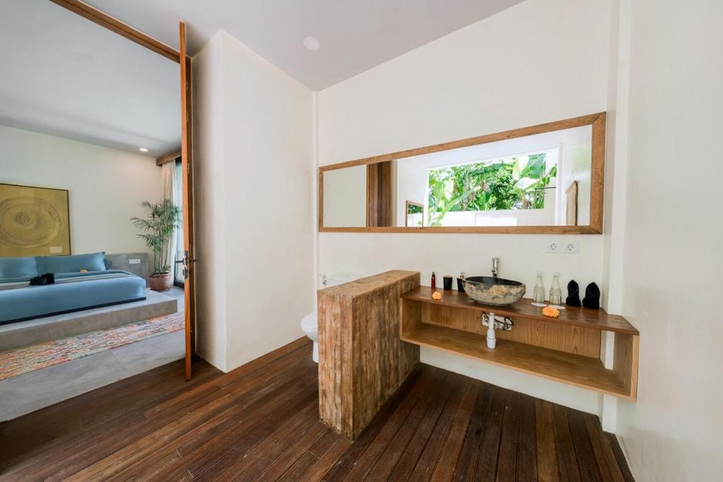 Villa Kiri - Modern 2BR Hideaway Rooftop & Private Pool Villa Kiri - Modern 2BR Hideaway Rooftop & Private Pool