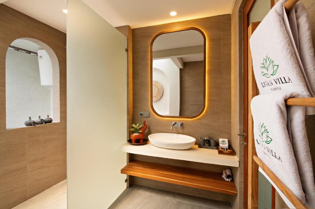 Levan Villa Seminyak Levan Villa Seminyak