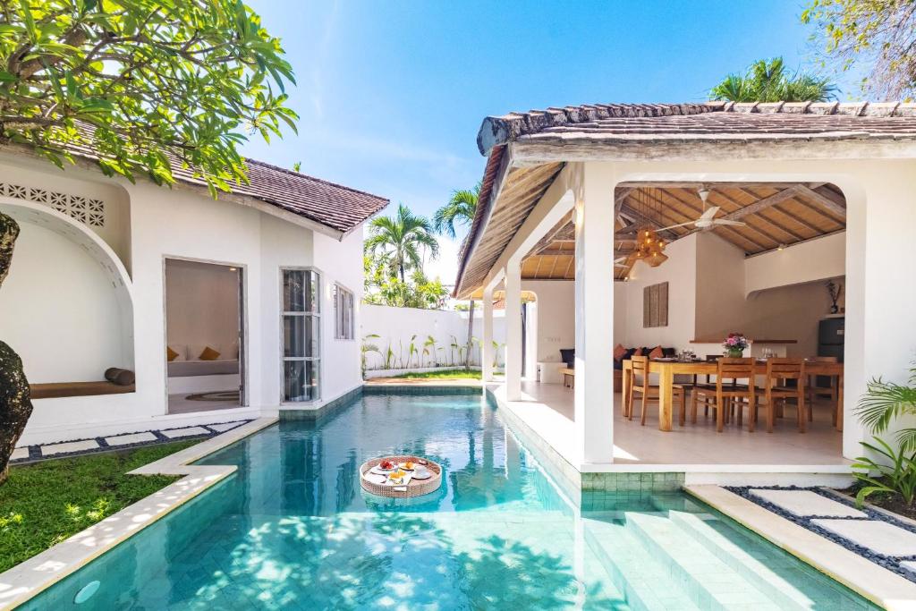 Villa Cocodrilos 1 by Pertama Management Villa Cocodrilos 1 by Pertama Management