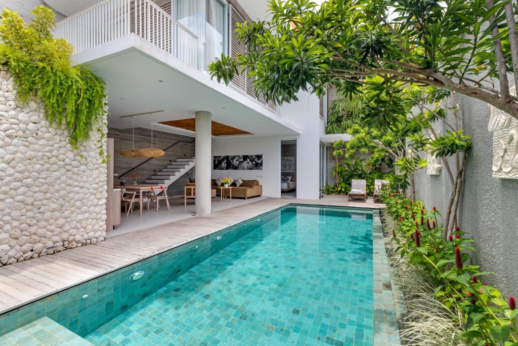 The Swan Villas by Villa Finder