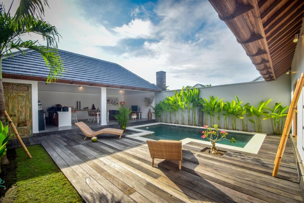 Villa Mana Tea 2 bedrooms & pool Seminyak Villa Mana Tea 2 bedrooms & pool Seminyak