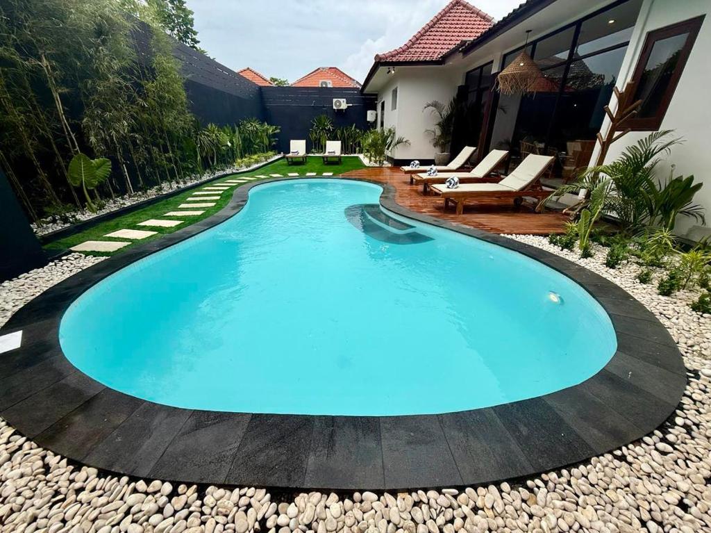 Villa AYLA - Legian - 5 Bedrooms - 5 Bathrooms Villa AYLA - Legian - 5 Bedrooms - 5 Bathrooms