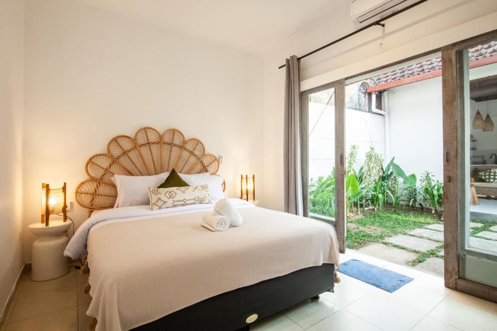 Homey Villa 2BR Seminyak Homey Villa 2BR Seminyak