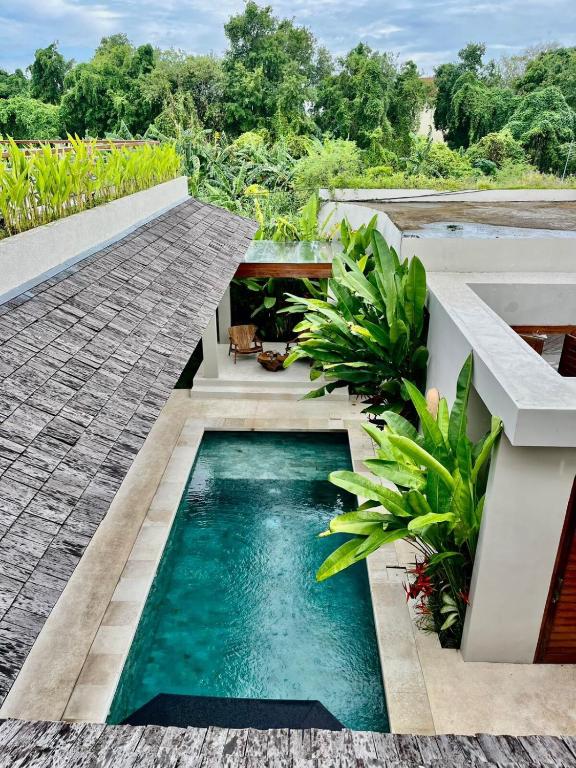 2 BR Villa Near Seminyak Beach 2 BR Villa Near Seminyak Beach