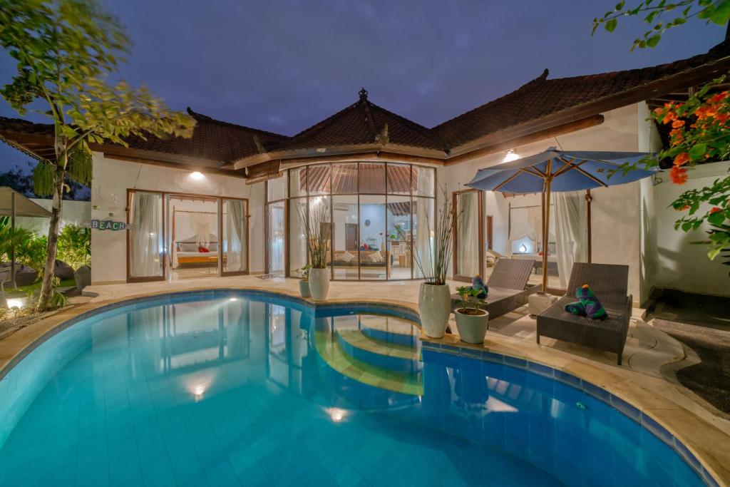 Peaceful 2bd Seminyak villa with Private Pool and Garden Peaceful 2bd Seminyak villa with Private Pool and Garden