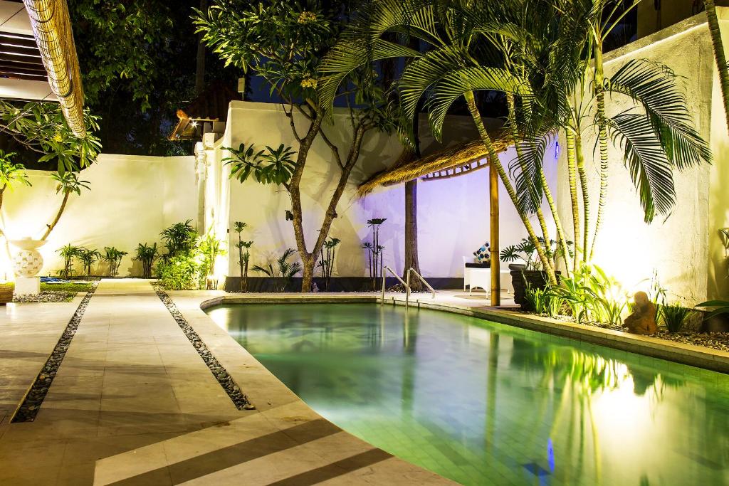 Villa Gardenia - 6 Bedrooms with Pool in Seminyak Villa Gardenia - 6 Bedrooms with Pool in Seminyak