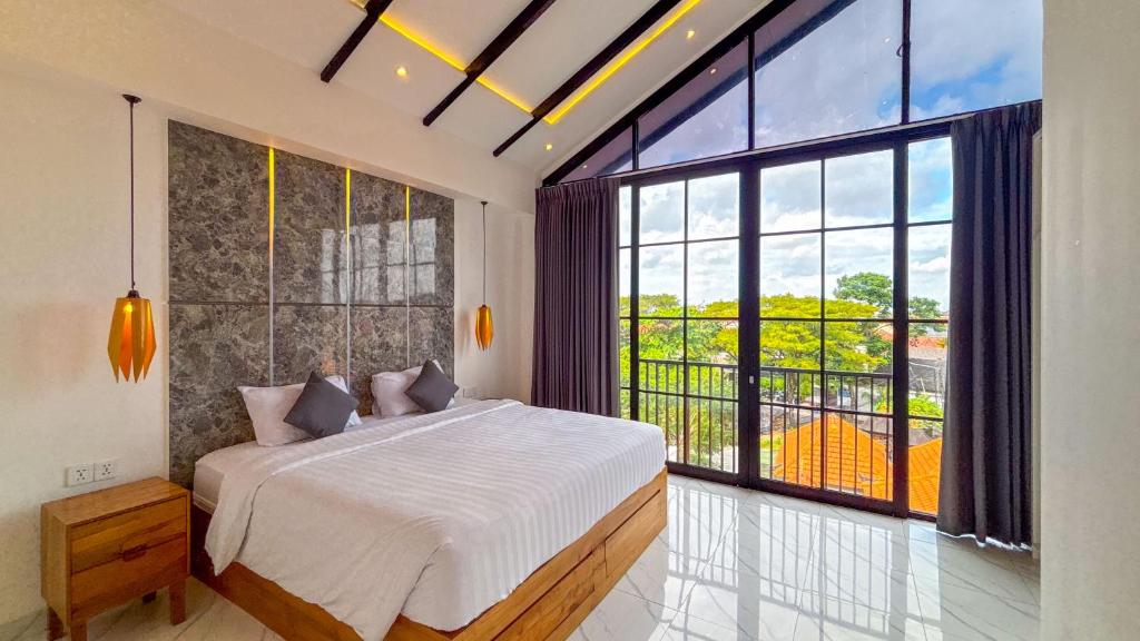 Seminyak Loft 360 Private Pool Villas 1BR and 3BR Seminyak Loft 360 Private Pool Villas 1BR and 3BR