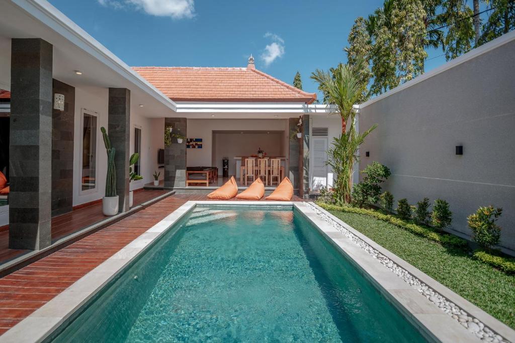 Amazing Villa in Oberoi Top Location Amazing Villa in Oberoi Top Location