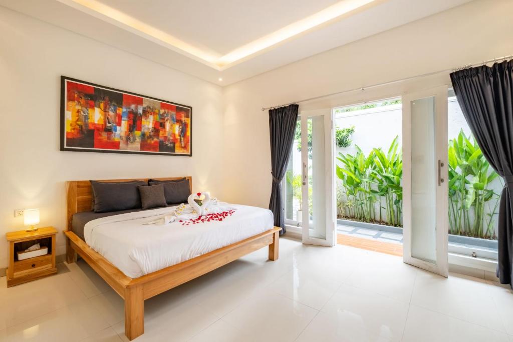 Amazing Villa in Oberoi Top Location Amazing Villa in Oberoi Top Location