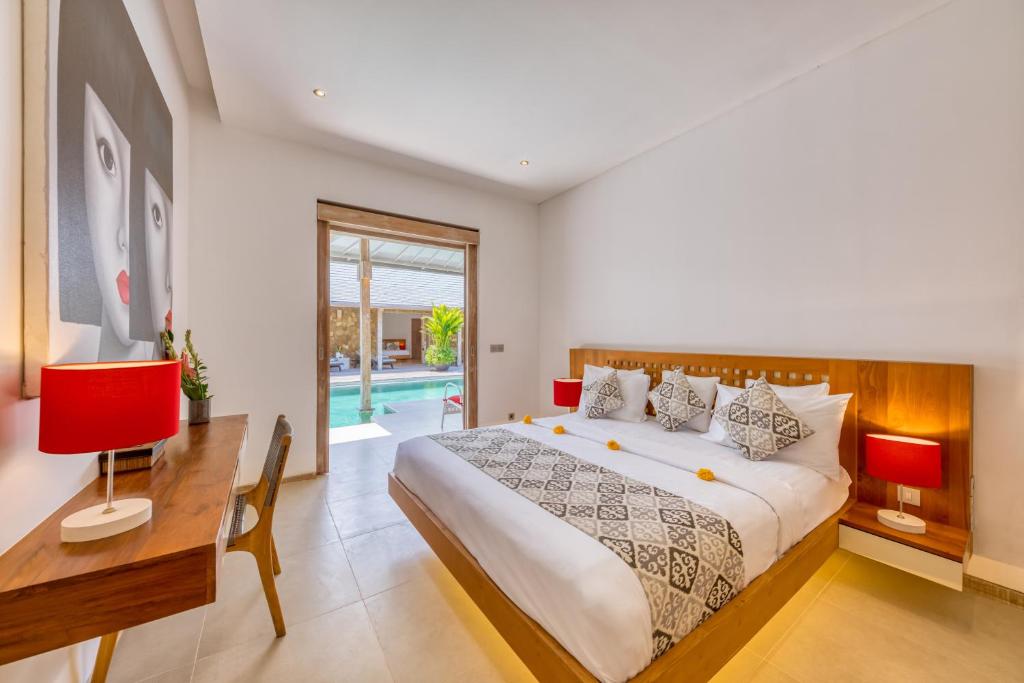 PROMO 4 bd Spacious villa in strategic location PROMO 4 bd Spacious villa in strategic location