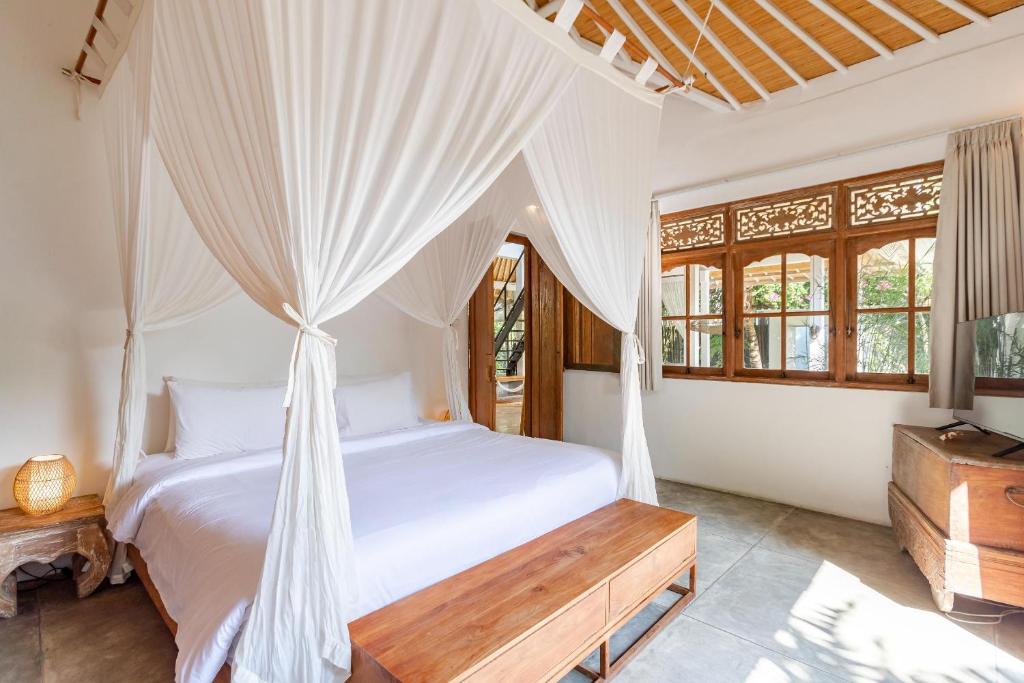 Villa Telma - Charming 2BR Villa in Central Seminyak, Walking Distance to Eat Street Villa Telma - Charming 2BR Villa in Central Seminyak, Walking Distance to Eat Street
