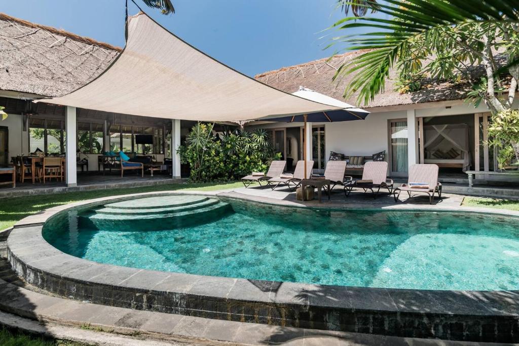 Five Star Reviews, Airbnb Plus, Awesome Location Five Star Reviews, Airbnb Plus, Awesome Location