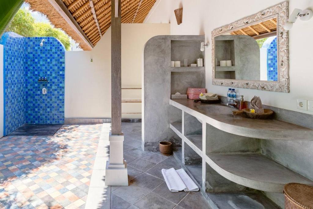 Five Star Reviews, Airbnb Plus, Awesome Location Five Star Reviews, Airbnb Plus, Awesome Location