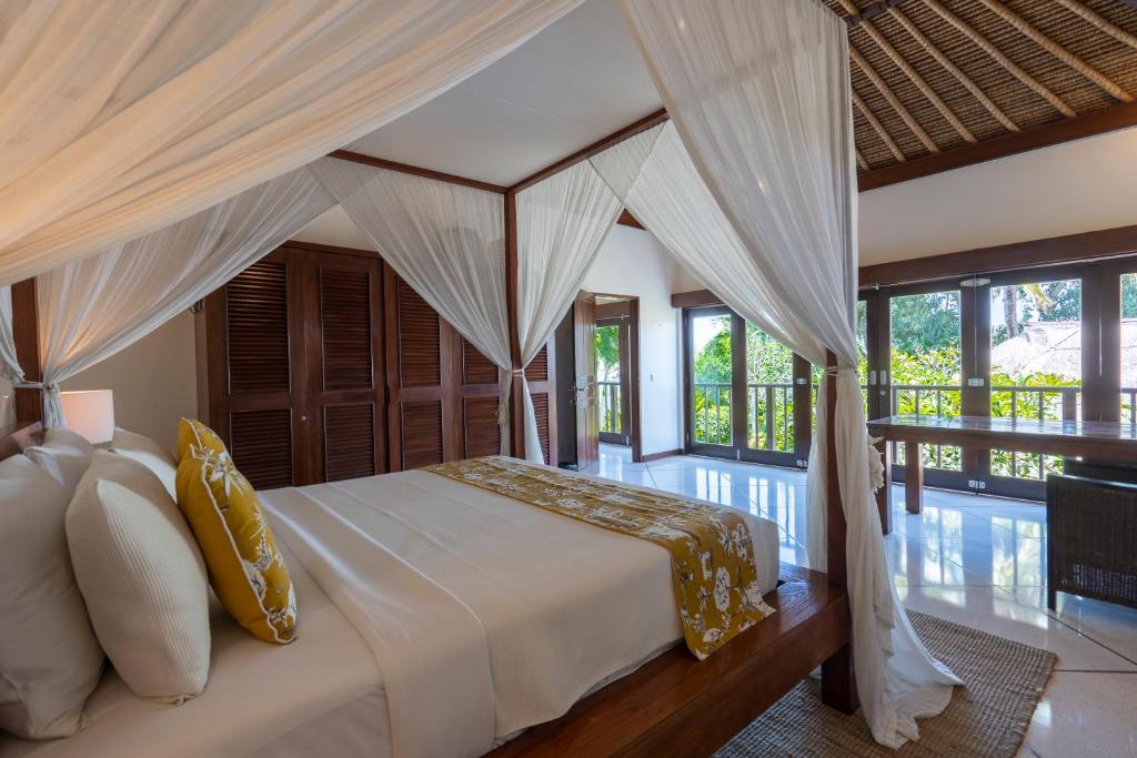 4-Bedroom Villa - Large swimming pool - Ideal place for friends and families 4-Bedroom Villa - Large swimming pool - Ideal place for friends and families